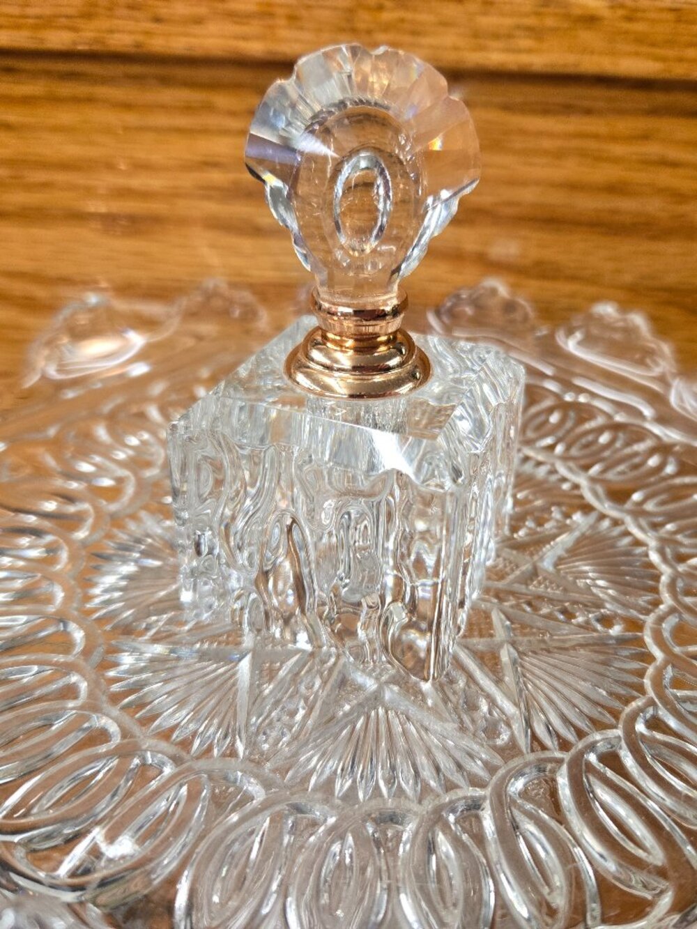 ❤ Lovely Vintage Oleg Cassini crystal Perfume decanter bottle rose gold accent ❤